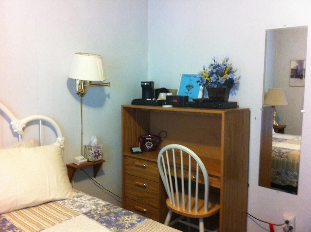 Pullman House Inn Portola 외부 사진